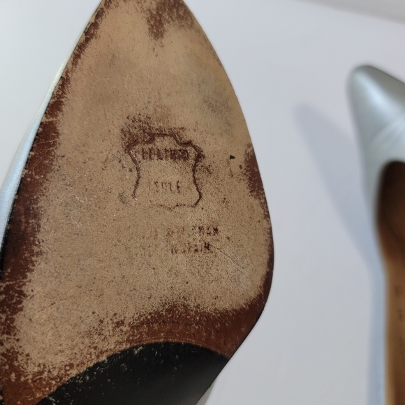 VTG Stuart Weitzman Corniche Mid Silver Pump 8.5 Leather Old Money Office Siren - Picture 10 of 12